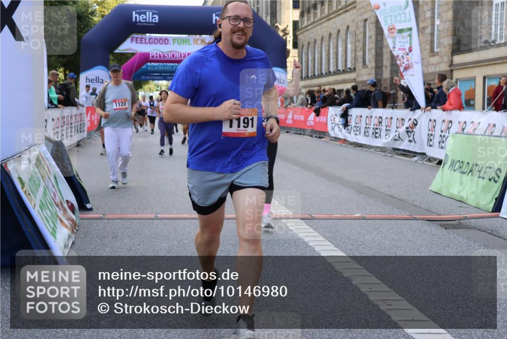 06.09.2026 - CURREX Alsterlauf Strokosch-Dieckow http://msf.ph/oto/10146980 06.09.2026 11:54:33 Ziel 1086, 1104, 1122, 1151, 1168, 1191, 1325, 1328, 1332, 1339, 8185, 8239, 8240 meine-sportfotos.de