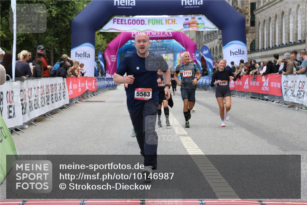 06.09.2026 - CURREX Alsterlauf Strokosch-Dieckow http://msf.ph/oto/10146987 06.09.2026 10:22:41 Ziel 2751, 2774, 4903, 5358, 5563, 8119 meine-sportfotos.de