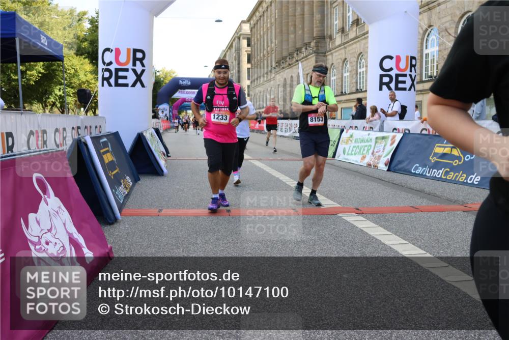 06.09.2026 - CURREX Alsterlauf Strokosch-Dieckow http://msf.ph/oto/10147100 06.09.2026 11:55:28 Ziel 1030, 1033, 1071, 1233, 1337, 8136 meine-sportfotos.de