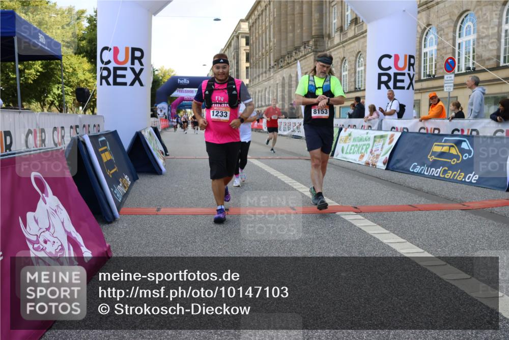 06.09.2026 - CURREX Alsterlauf Strokosch-Dieckow http://msf.ph/oto/10147103 06.09.2026 11:55:28 Ziel 1030, 1033, 1071, 1233, 1337, 8136 meine-sportfotos.de
