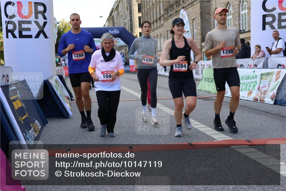 06.09.2026 - CURREX Alsterlauf Strokosch-Dieckow http://msf.ph/oto/10147119 06.09.2026 11:55:43 Ziel 1004, 1005, 1046, 1155, 1203, 1234, 1284, 1285, 1286, 1288, 1326 meine-sportfotos.de