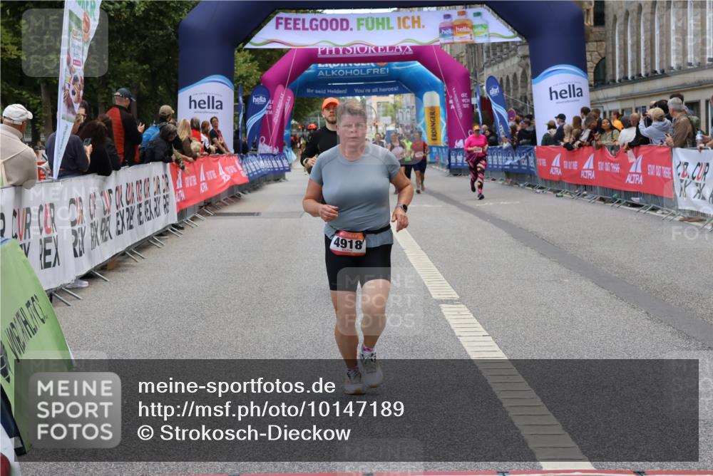 06.09.2026 - CURREX Alsterlauf Strokosch-Dieckow http://msf.ph/oto/10147189 06.09.2026 10:23:15 Ziel 2945, 4093, 4094, 4918, 5980, 6387 meine-sportfotos.de
