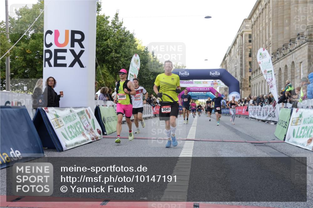 06.09.2026 - CURREX Alsterlauf Yannick Fuchs http://msf.ph/oto/10147191 06.09.2026 09:48:25 Ziel 2189, 2746, 2796, 3045, 3860, 3878, 3977, 4254, 4690, 4774, 5153, 5311, 5868, 6040 meine-sportfotos.de