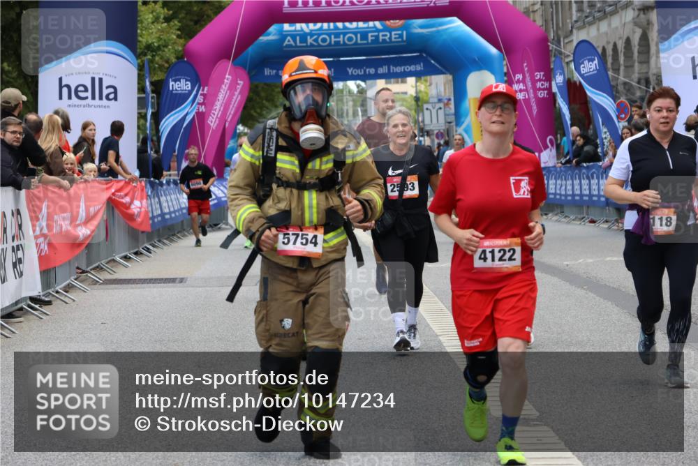 06.09.2026 - CURREX Alsterlauf Strokosch-Dieckow http://msf.ph/oto/10147234 06.09.2026 10:23:29 Ziel 2593, 3118, 3305, 4122, 5479, 5754 meine-sportfotos.de