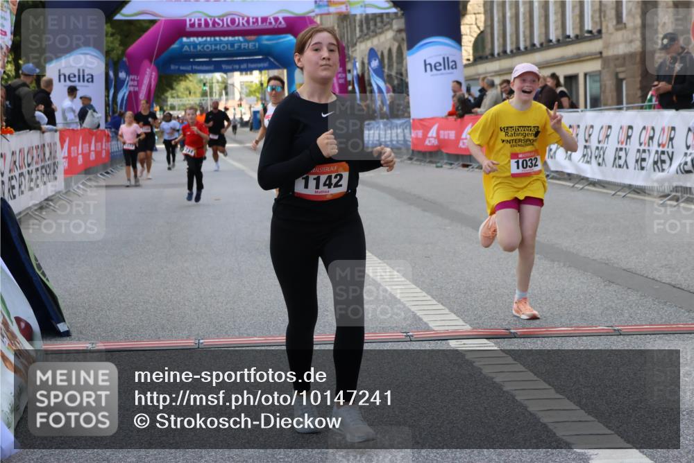 06.09.2026 - CURREX Alsterlauf Strokosch-Dieckow http://msf.ph/oto/10147241 06.09.2026 11:56:24 Ziel 1032, 1103, 1142, 1211, 8267 meine-sportfotos.de