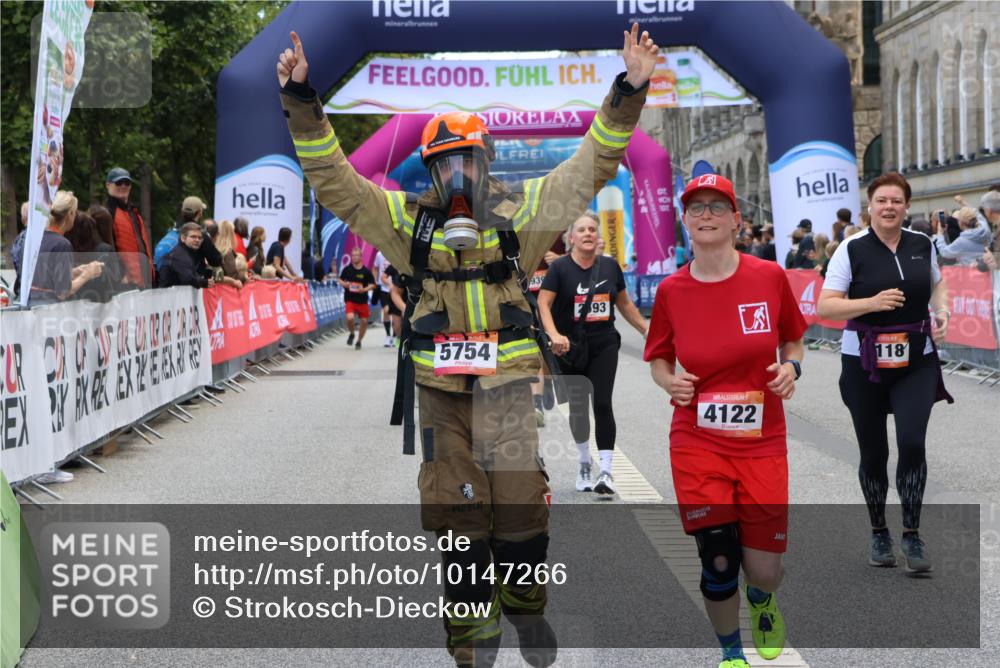 06.09.2026 - CURREX Alsterlauf Strokosch-Dieckow http://msf.ph/oto/10147266 06.09.2026 10:23:31 Ziel 2591, 2592, 2593, 2939, 3118, 4122, 4303, 5479, 5754 meine-sportfotos.de