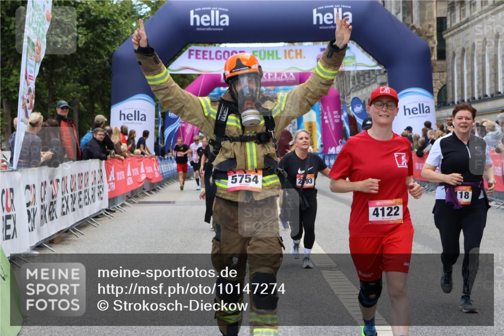 06.09.2026 - CURREX Alsterlauf Strokosch-Dieckow http://msf.ph/oto/10147274 06.09.2026 10:23:31 Ziel 2591, 2592, 2593, 2939, 3118, 4122, 4303, 5479, 5754 meine-sportfotos.de