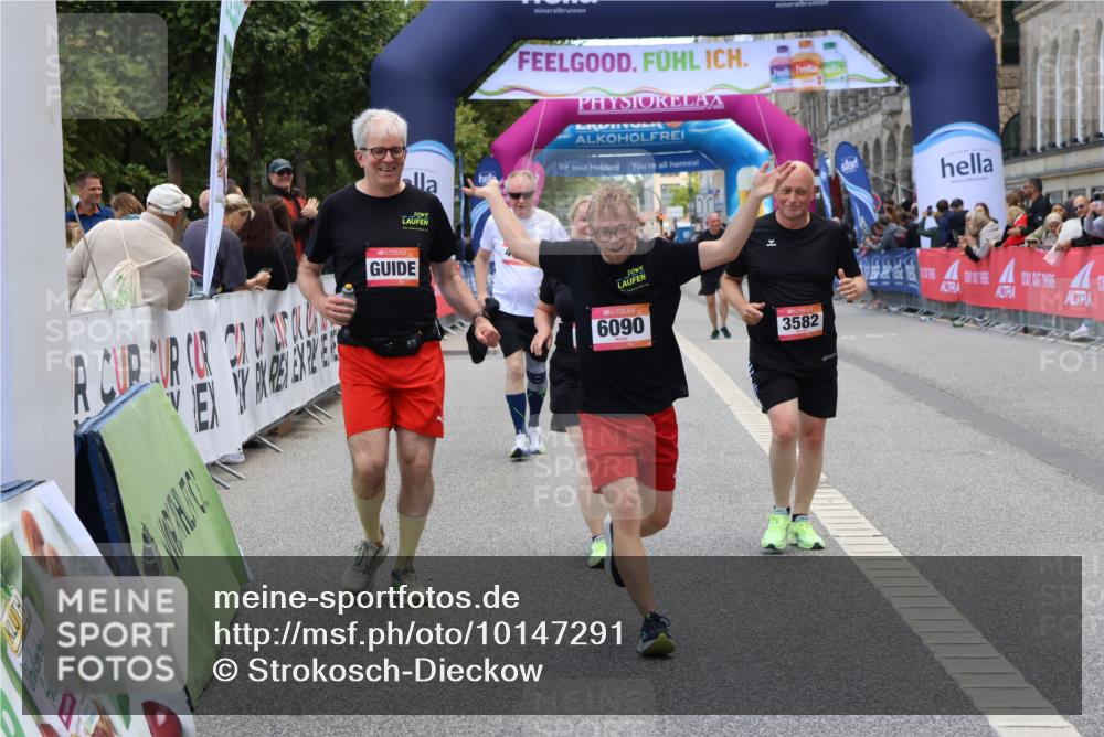 06.09.2026 - CURREX Alsterlauf Strokosch-Dieckow http://msf.ph/oto/10147291 06.09.2026 10:23:43 Ziel 2939, 3424, 3578, 3582, 4303, 4450, 4659, 6090, 8144 meine-sportfotos.de