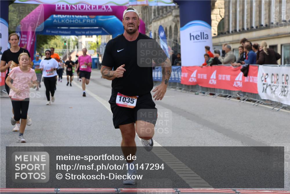 06.09.2026 - CURREX Alsterlauf Strokosch-Dieckow http://msf.ph/oto/10147294 06.09.2026 11:56:33 Ziel 1035, 1103, 1144, 1172, 1211 meine-sportfotos.de