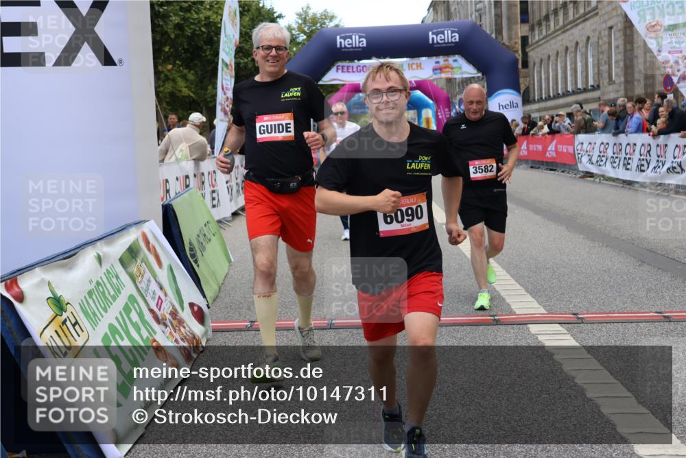06.09.2026 - CURREX Alsterlauf Strokosch-Dieckow http://msf.ph/oto/10147311 06.09.2026 10:23:44 Ziel 3424, 3578, 3582, 4450, 4659, 6090, 8144 meine-sportfotos.de