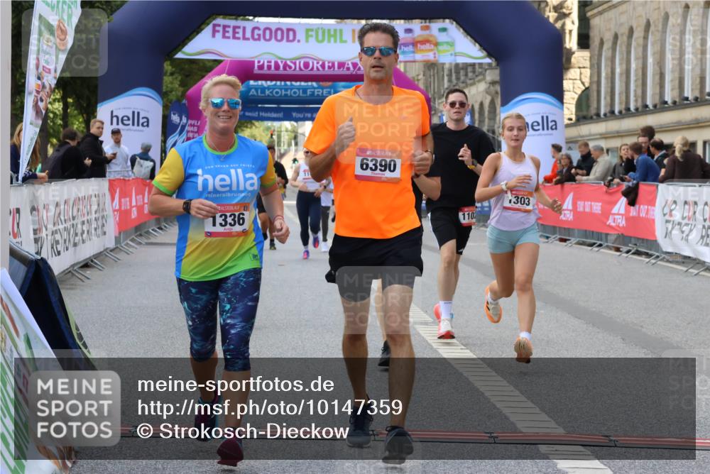 06.09.2026 - CURREX Alsterlauf Strokosch-Dieckow http://msf.ph/oto/10147359 06.09.2026 11:56:48 Ziel 1056, 1102, 1300, 1303, 1335, 1336, 6390 meine-sportfotos.de