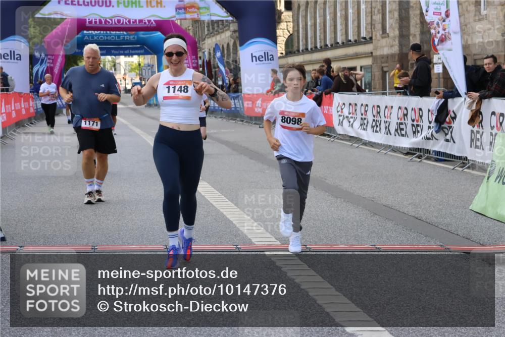 06.09.2026 - CURREX Alsterlauf Strokosch-Dieckow http://msf.ph/oto/10147376 06.09.2026 11:56:54 Ziel 1056, 1102, 1148, 1171, 1248, 1257, 1300, 1303, 1336, 6390, 8098, 8325 meine-sportfotos.de