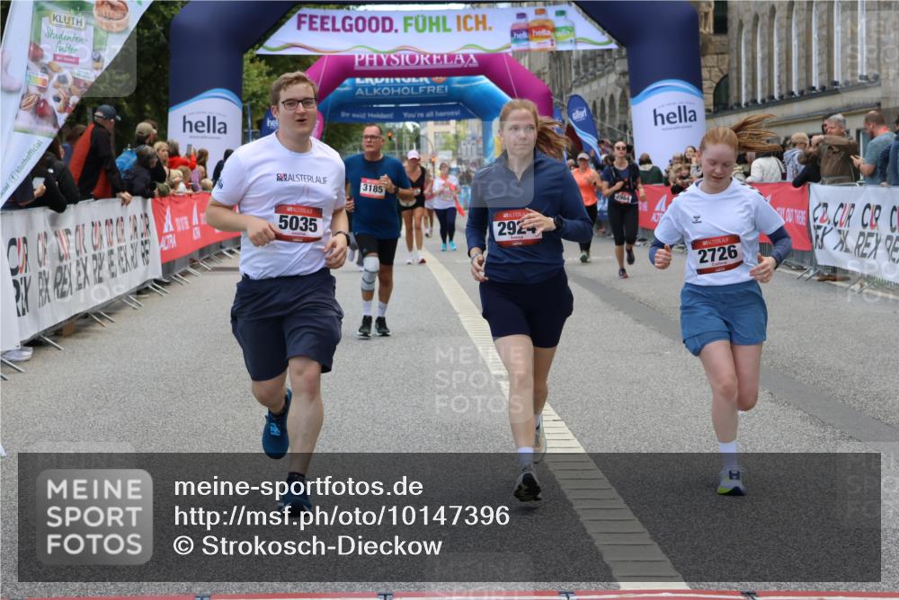 06.09.2026 - CURREX Alsterlauf Strokosch-Dieckow http://msf.ph/oto/10147396 06.09.2026 10:24:09 Ziel 2276, 2726, 2924, 3183, 3185, 4271, 5035, 6167 meine-sportfotos.de
