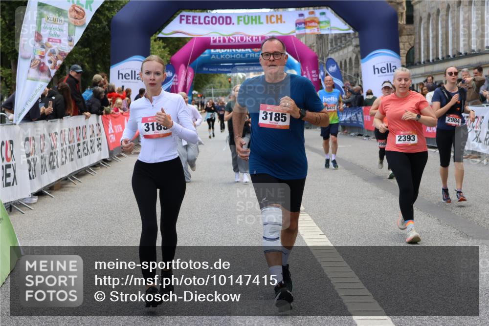 06.09.2026 - CURREX Alsterlauf Strokosch-Dieckow http://msf.ph/oto/10147415 06.09.2026 10:24:13 Ziel 2393, 2726, 2924, 3183, 3185, 3965, 4271, 4513, 4514, 5035, 5732 meine-sportfotos.de