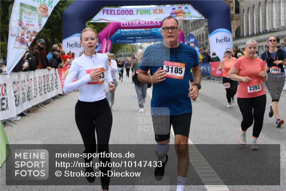06.09.2026 - CURREX Alsterlauf Strokosch-Dieckow http://msf.ph/oto/10147433 06.09.2026 10:24:14 Ziel 2393, 2726, 2924, 3183, 3185, 3965, 4271, 4513, 4514, 5035, 5732, 6422 meine-sportfotos.de