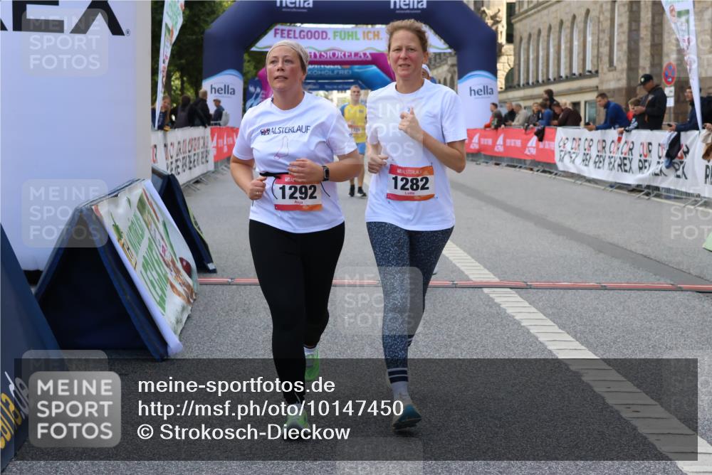 06.09.2026 - CURREX Alsterlauf Strokosch-Dieckow http://msf.ph/oto/10147450 06.09.2026 11:57:05 Ziel 1055, 1228, 1229, 1248, 1257, 1282, 1292, 8284, 8325, 8326 meine-sportfotos.de