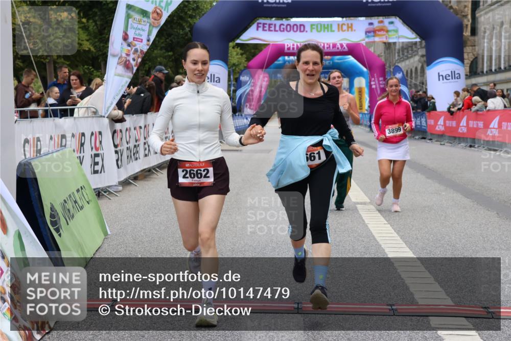 06.09.2026 - CURREX Alsterlauf Strokosch-Dieckow http://msf.ph/oto/10147479 06.09.2026 10:24:27 Ziel 2662, 3856, 3899, 3900, 5604, 5842 meine-sportfotos.de