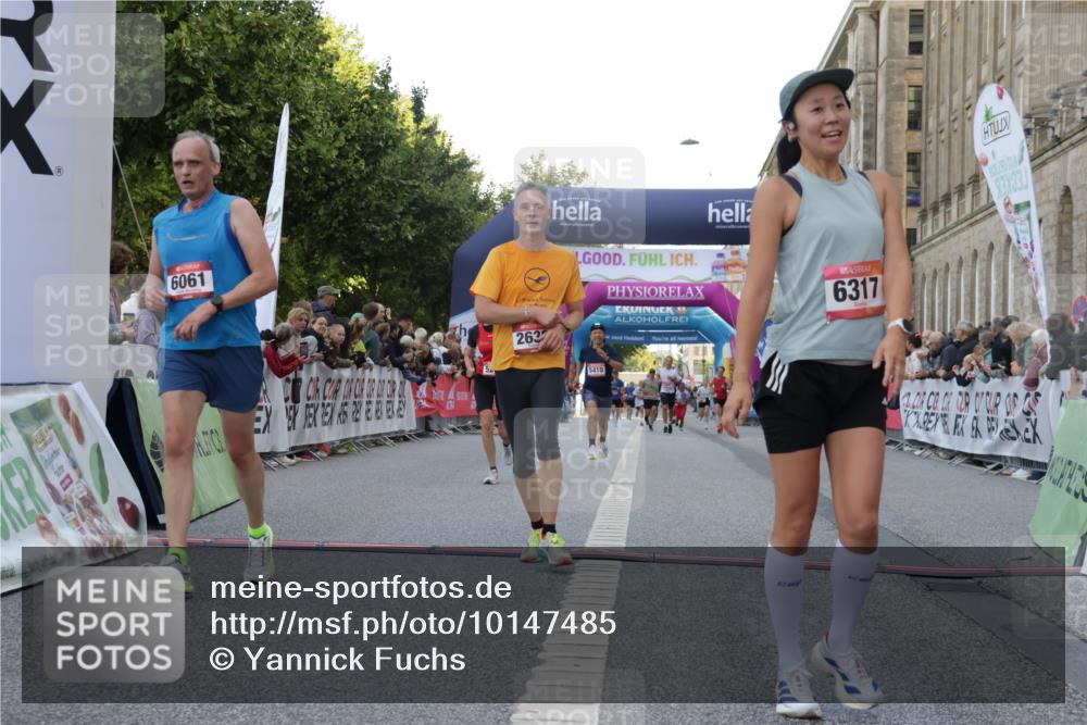 06.09.2026 - CURREX Alsterlauf Yannick Fuchs http://msf.ph/oto/10147485 06.09.2026 09:48:48 Ziel 2081, 2088, 2480, 2632, 3008, 5204, 5280, 5410, 6061, 6317 meine-sportfotos.de