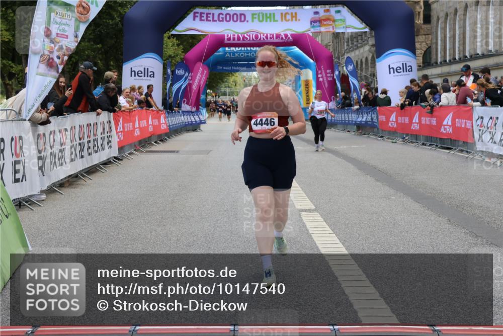 06.09.2026 - CURREX Alsterlauf Strokosch-Dieckow http://msf.ph/oto/10147540 06.09.2026 10:24:58 Ziel 3716, 4446, 4912, 4927 meine-sportfotos.de