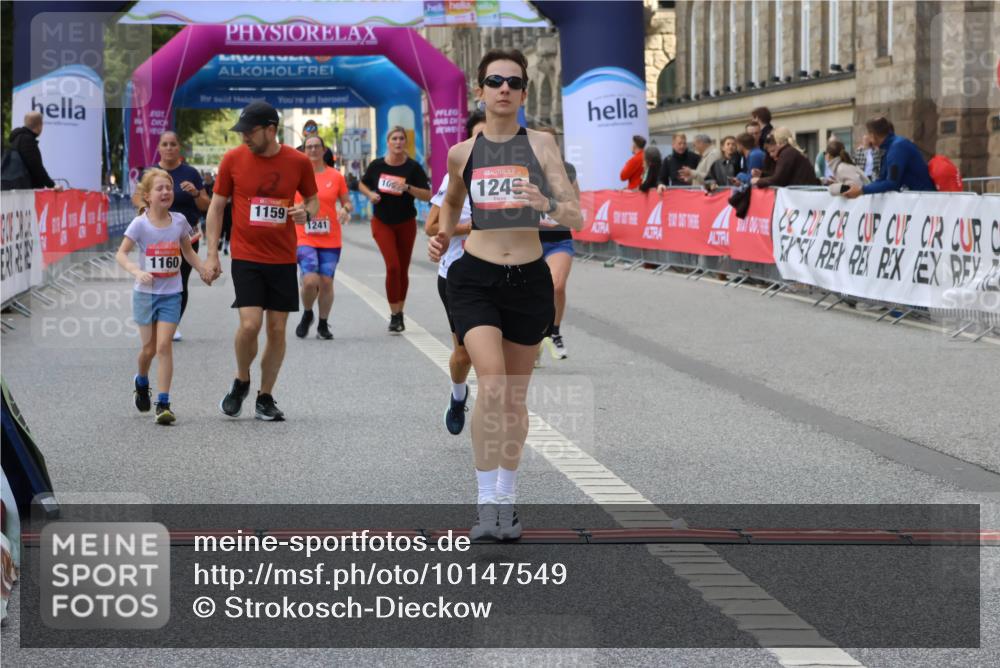 06.09.2026 - CURREX Alsterlauf Strokosch-Dieckow http://msf.ph/oto/10147549 06.09.2026 11:57:49 Ziel 1036, 1084, 1139, 1159, 1160, 1210, 1241, 1246, 8090 meine-sportfotos.de