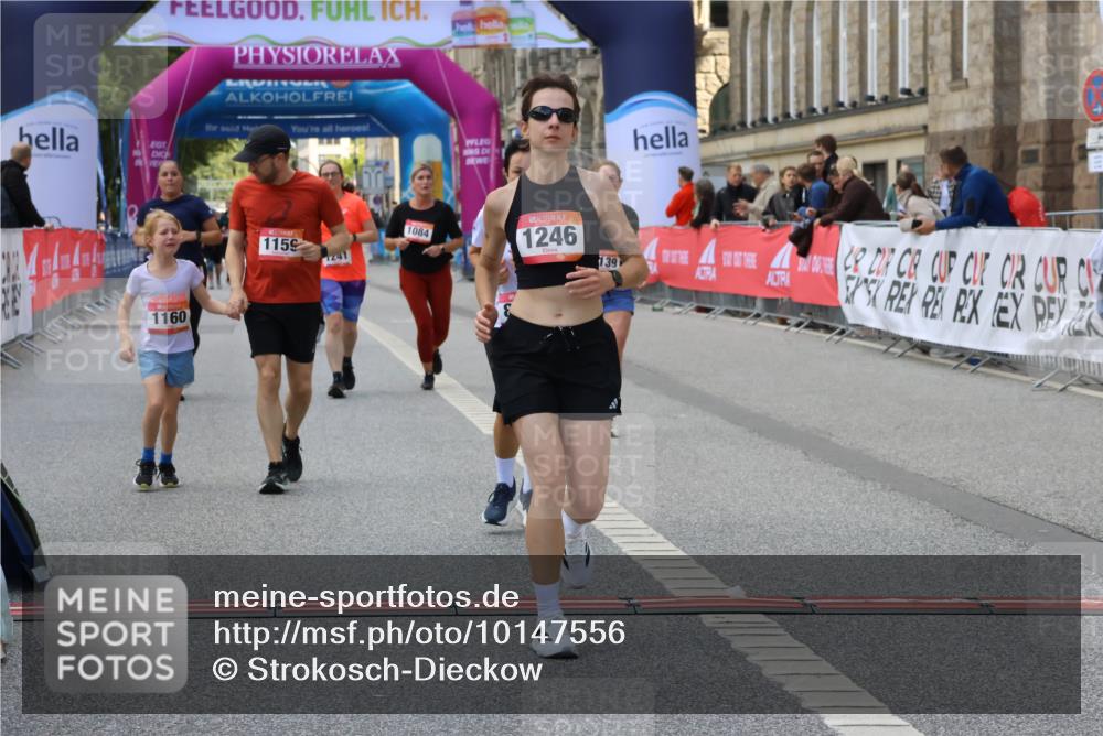 06.09.2026 - CURREX Alsterlauf Strokosch-Dieckow http://msf.ph/oto/10147556 06.09.2026 11:57:49 Ziel 1036, 1084, 1139, 1159, 1160, 1210, 1241, 1246, 8090 meine-sportfotos.de