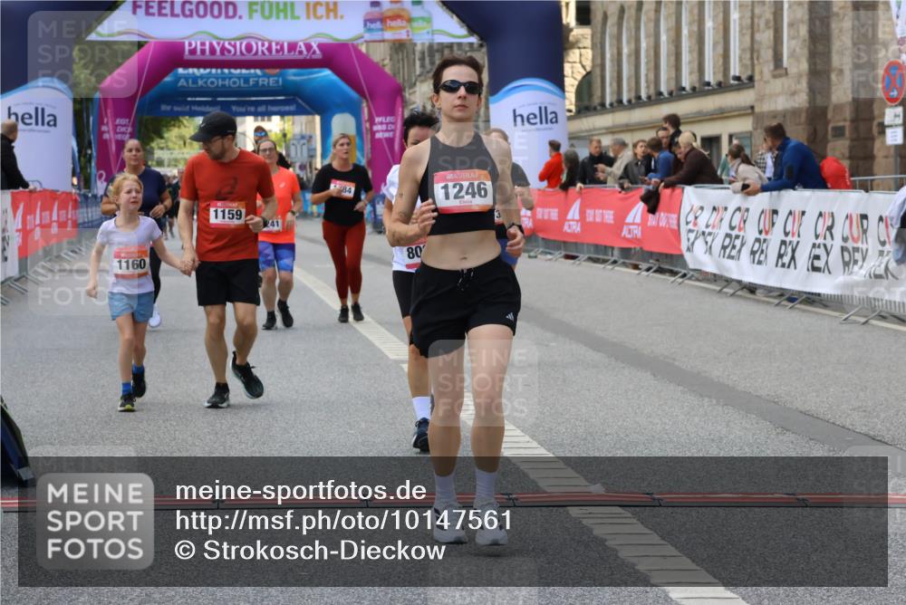 06.09.2026 - CURREX Alsterlauf Strokosch-Dieckow http://msf.ph/oto/10147561 06.09.2026 11:57:49 Ziel 1036, 1084, 1139, 1159, 1160, 1210, 1241, 1246, 8090 meine-sportfotos.de
