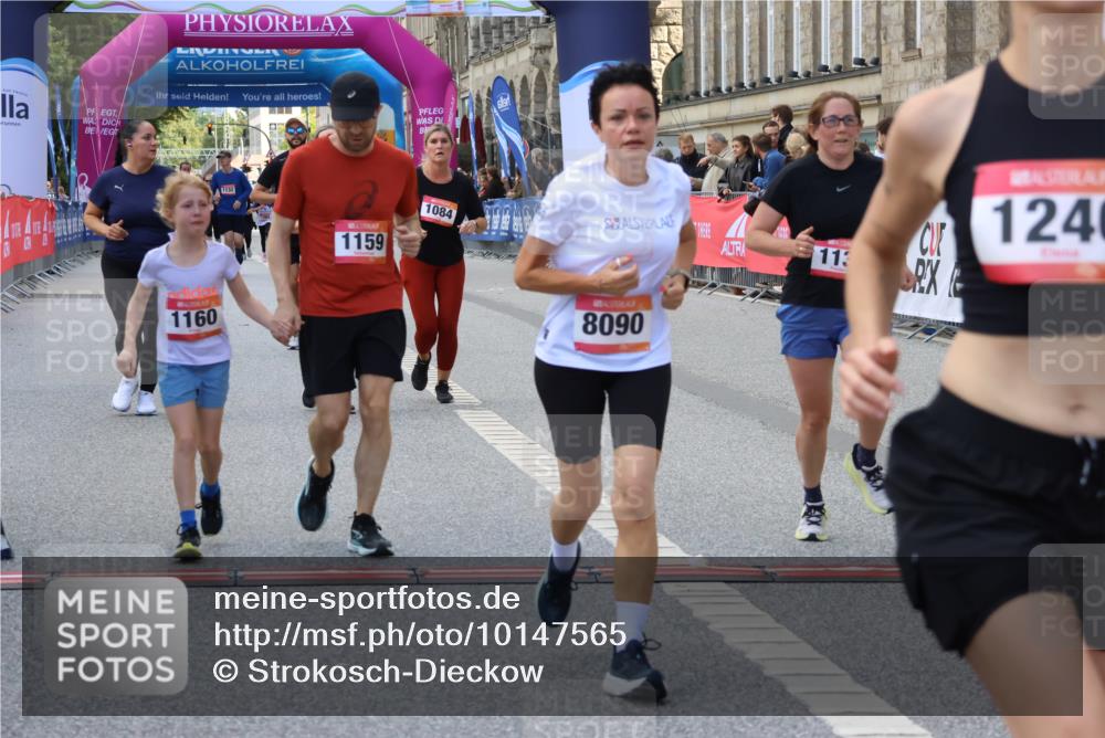 06.09.2026 - CURREX Alsterlauf Strokosch-Dieckow http://msf.ph/oto/10147565 06.09.2026 11:57:51 Ziel 1036, 1075, 1084, 1139, 1159, 1160, 1210, 1241, 1246, 8090 meine-sportfotos.de