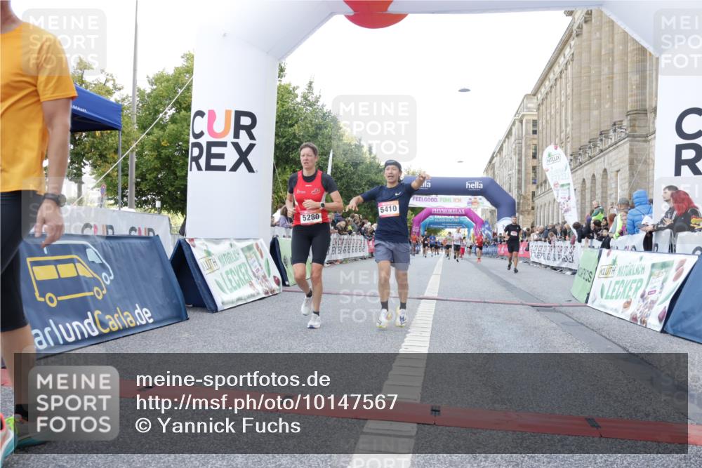06.09.2026 - CURREX Alsterlauf Yannick Fuchs http://msf.ph/oto/10147567 06.09.2026 09:48:52 Ziel 2632, 3008, 3074, 5204, 5280, 5410, 5929, 6061, 6317 meine-sportfotos.de