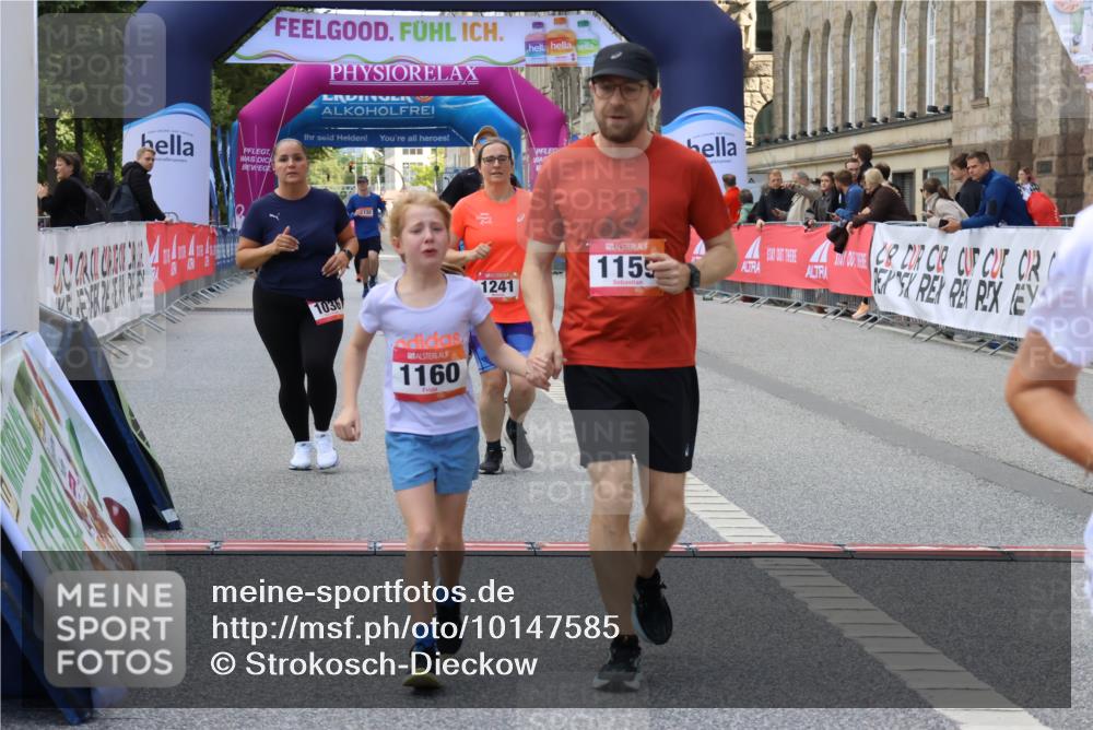 06.09.2026 - CURREX Alsterlauf Strokosch-Dieckow http://msf.ph/oto/10147585 06.09.2026 11:57:52 Ziel 1036, 1075, 1084, 1139, 1159, 1160, 1241, 1246, 8090 meine-sportfotos.de
