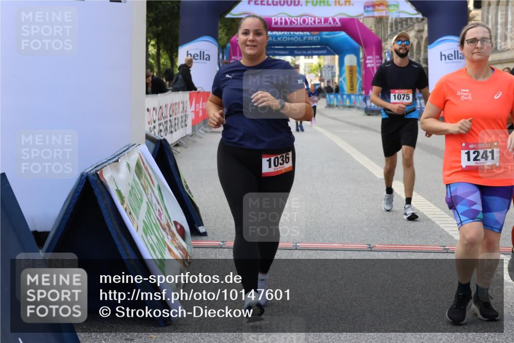06.09.2026 - CURREX Alsterlauf Strokosch-Dieckow http://msf.ph/oto/10147601 06.09.2026 11:57:55 Ziel 1036, 1075, 1084, 1139, 1159, 1160, 1241, 1246, 8090 meine-sportfotos.de