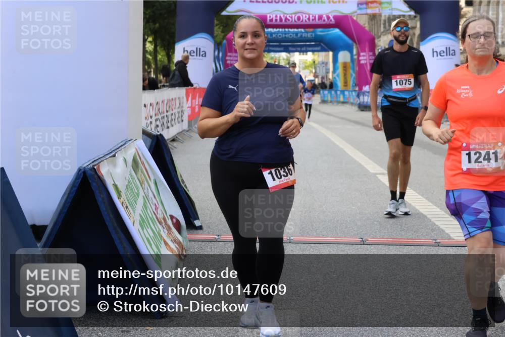 06.09.2026 - CURREX Alsterlauf Strokosch-Dieckow http://msf.ph/oto/10147609 06.09.2026 11:57:55 Ziel 1036, 1075, 1084, 1139, 1159, 1160, 1241, 1246, 8090 meine-sportfotos.de