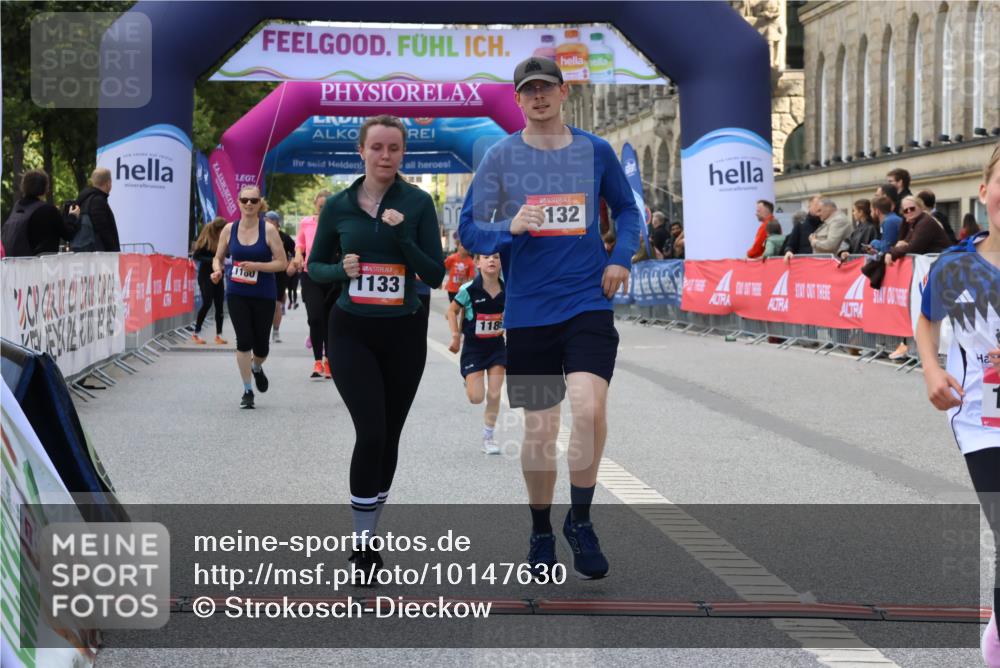 06.09.2026 - CURREX Alsterlauf Strokosch-Dieckow http://msf.ph/oto/10147630 06.09.2026 11:58:06 Ziel 1180, 1186, 1199, 1283, 8048, 8300 meine-sportfotos.de