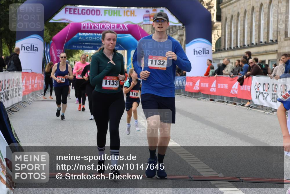 06.09.2026 - CURREX Alsterlauf Strokosch-Dieckow http://msf.ph/oto/10147645 06.09.2026 11:58:06 Ziel 1180, 1186, 1199, 1283, 8048, 8300 meine-sportfotos.de