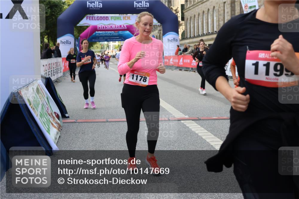 06.09.2026 - CURREX Alsterlauf Strokosch-Dieckow http://msf.ph/oto/10147669 06.09.2026 11:58:15 Ziel 1007, 1020, 1077, 1158, 1178, 1179, 1180, 1186, 1199, 8048, 8300 meine-sportfotos.de