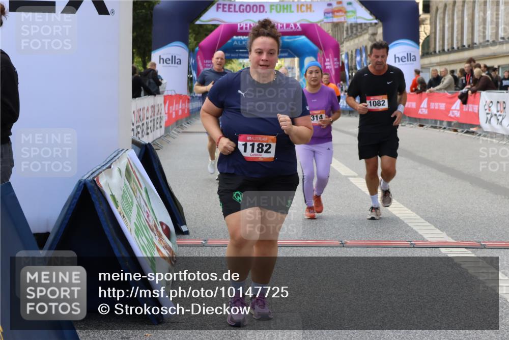 06.09.2026 - CURREX Alsterlauf Strokosch-Dieckow http://msf.ph/oto/10147725 06.09.2026 11:58:33 Ziel 1082, 1114, 1115, 1182, 1235, 1314, 1334, 8016 meine-sportfotos.de