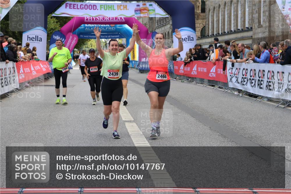 06.09.2026 - CURREX Alsterlauf Strokosch-Dieckow http://msf.ph/oto/10147767 06.09.2026 10:26:11 Ziel 2439, 2468, 4170 meine-sportfotos.de