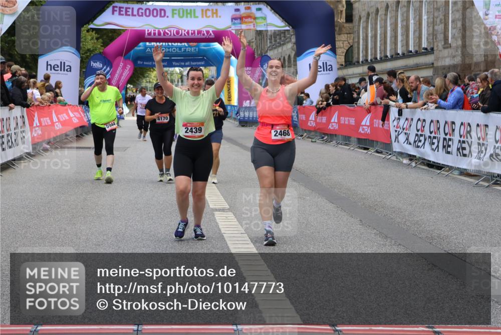 06.09.2026 - CURREX Alsterlauf Strokosch-Dieckow http://msf.ph/oto/10147773 06.09.2026 10:26:11 Ziel 2439, 2468, 4170 meine-sportfotos.de