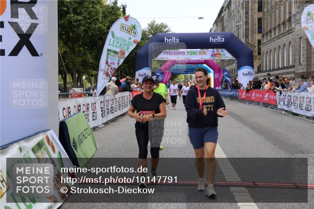 06.09.2026 - CURREX Alsterlauf Strokosch-Dieckow http://msf.ph/oto/10147791 06.09.2026 10:26:15 Ziel 2439, 2468, 4170, 5944 meine-sportfotos.de