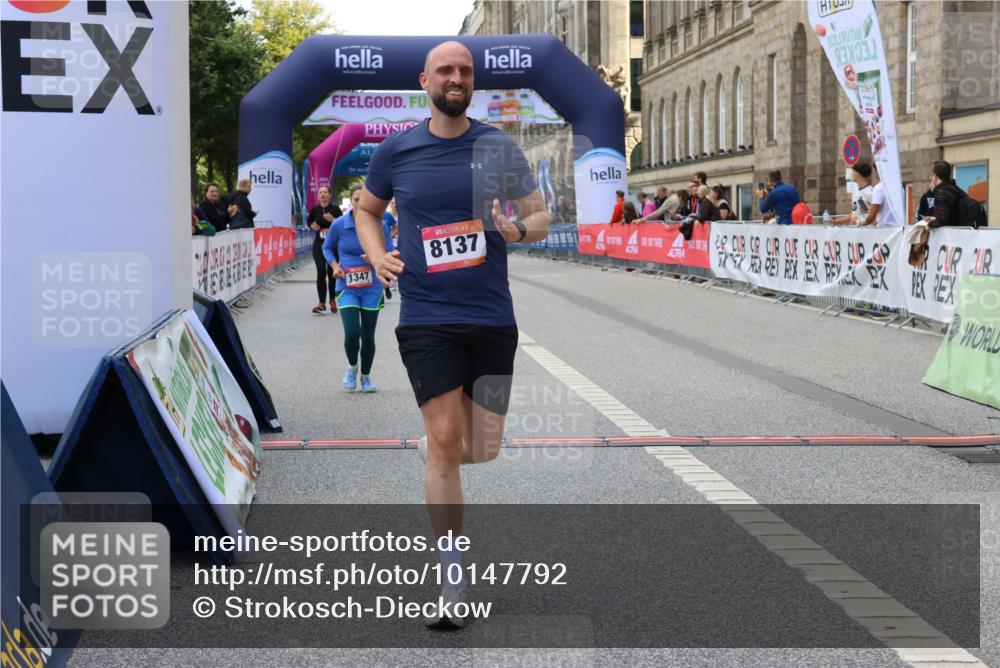 06.09.2026 - CURREX Alsterlauf Strokosch-Dieckow http://msf.ph/oto/10147792 06.09.2026 11:58:47 Ziel 1001, 1202, 1329, 1347, 8137 meine-sportfotos.de