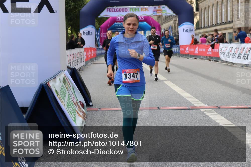 06.09.2026 - CURREX Alsterlauf Strokosch-Dieckow http://msf.ph/oto/10147801 06.09.2026 11:58:50 Ziel 1001, 1224, 1301, 1329, 1347, 4444, 8046, 8137 meine-sportfotos.de