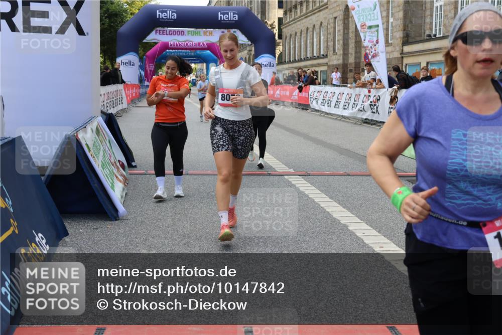 06.09.2026 - CURREX Alsterlauf Strokosch-Dieckow http://msf.ph/oto/10147842 06.09.2026 11:59:03 Ziel 1081, 1111, 1130, 1200, 1240, 1327, 1333, 8070 meine-sportfotos.de