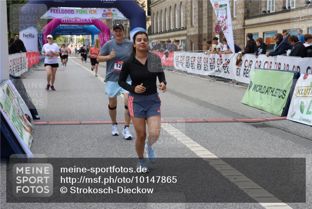 06.09.2026 - CURREX Alsterlauf Strokosch-Dieckow http://msf.ph/oto/10147865 06.09.2026 11:59:16 Ziel 1037, 1038, 1254, 1304, 1330 meine-sportfotos.de