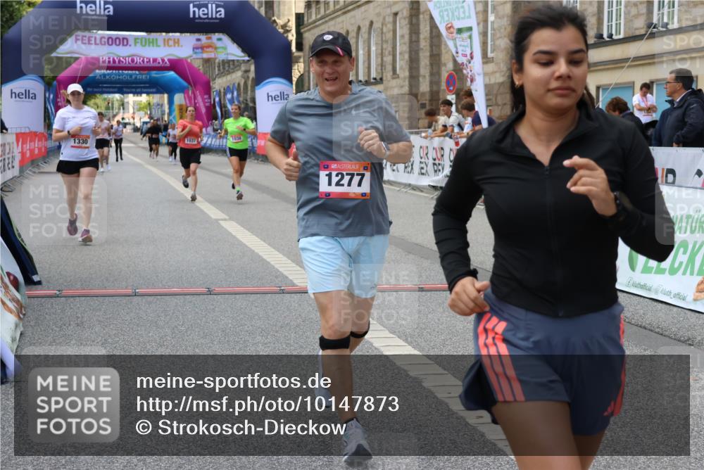 06.09.2026 - CURREX Alsterlauf Strokosch-Dieckow http://msf.ph/oto/10147873 06.09.2026 11:59:17 Ziel 1037, 1038, 1254, 1304, 1330 meine-sportfotos.de