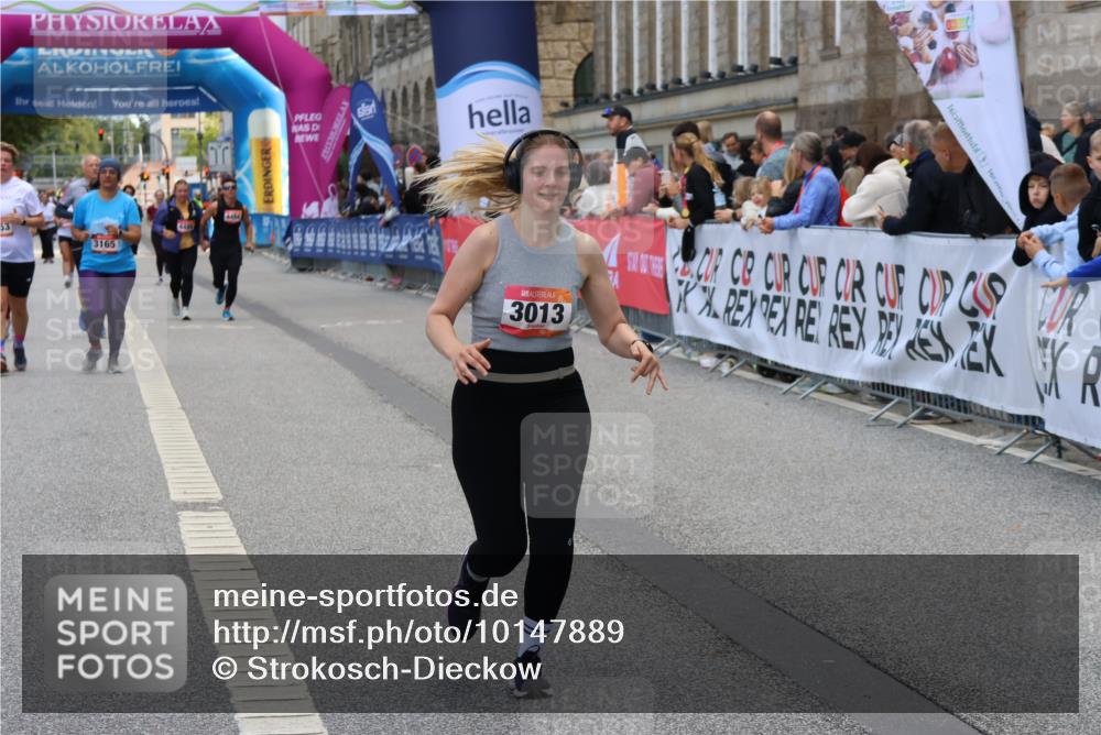 06.09.2026 - CURREX Alsterlauf Strokosch-Dieckow http://msf.ph/oto/10147889 06.09.2026 10:26:46 Ziel 3013, 5058 meine-sportfotos.de
