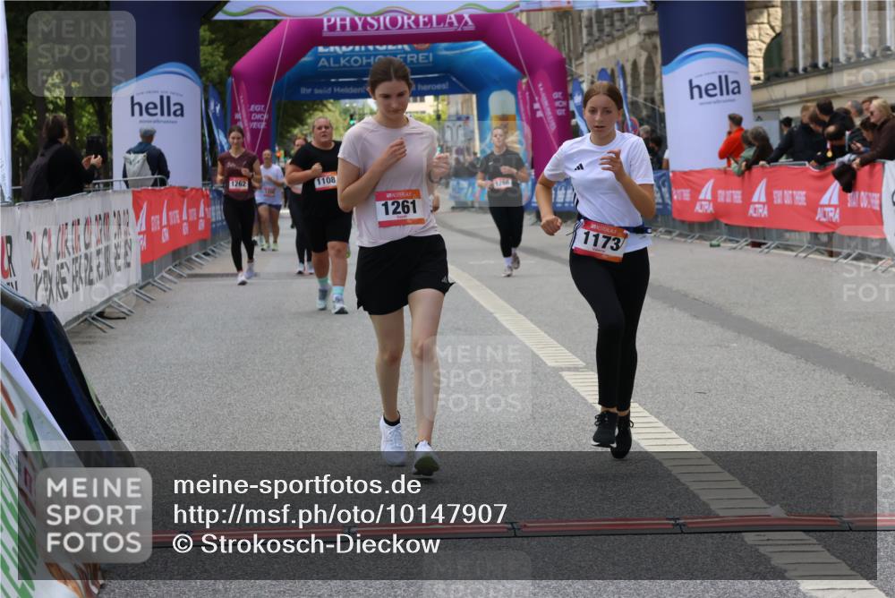 06.09.2026 - CURREX Alsterlauf Strokosch-Dieckow http://msf.ph/oto/10147907 06.09.2026 11:59:28 Ziel 1018, 1038, 1068, 1069, 1173, 1261, 1291 meine-sportfotos.de
