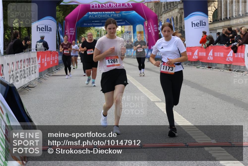06.09.2026 - CURREX Alsterlauf Strokosch-Dieckow http://msf.ph/oto/10147912 06.09.2026 11:59:29 Ziel 1018, 1068, 1069, 1173, 1261, 1291 meine-sportfotos.de