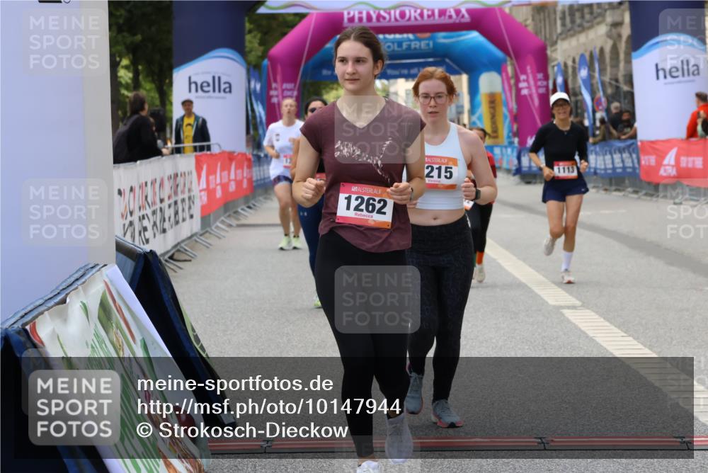 06.09.2026 - CURREX Alsterlauf Strokosch-Dieckow http://msf.ph/oto/10147944 06.09.2026 11:59:39 Ziel 1006, 1018, 1108, 1215, 1262, 1266 meine-sportfotos.de