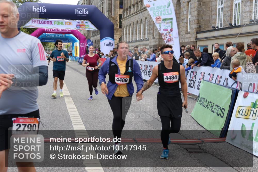 06.09.2026 - CURREX Alsterlauf Strokosch-Dieckow http://msf.ph/oto/10147945 06.09.2026 10:26:59 Ziel 2253, 2790, 2791, 3165, 4484, 4489, 5155, 5156 meine-sportfotos.de