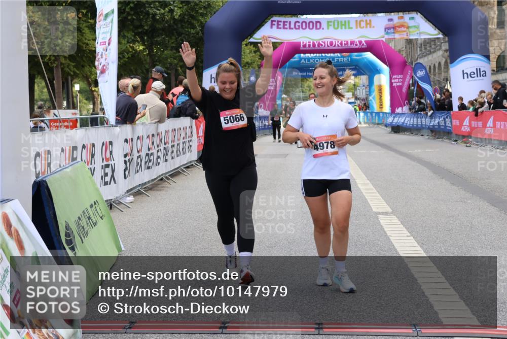 06.09.2026 - CURREX Alsterlauf Strokosch-Dieckow http://msf.ph/oto/10147979 06.09.2026 10:27:05 Ziel 4484, 4489, 4978, 5066, 5155, 5156 meine-sportfotos.de