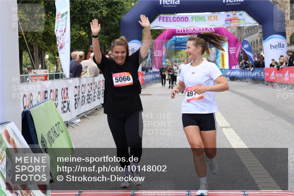 06.09.2026 - CURREX Alsterlauf Strokosch-Dieckow http://msf.ph/oto/10148002 06.09.2026 10:27:05 Ziel 4484, 4489, 4978, 5066, 5155, 5156 meine-sportfotos.de